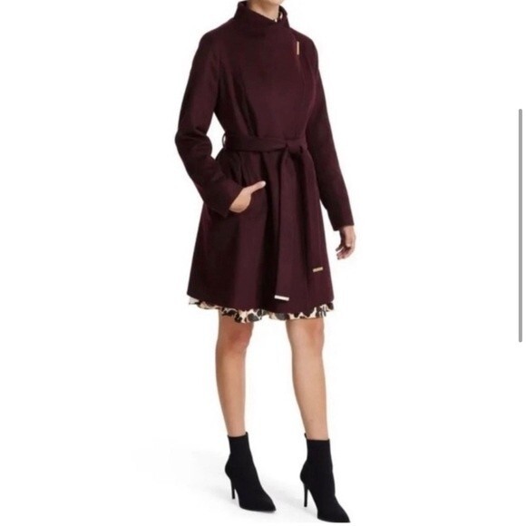 MICHAEL KORS NWT Burgundy Wool BIend Walker Coat - Picture 4 of 8